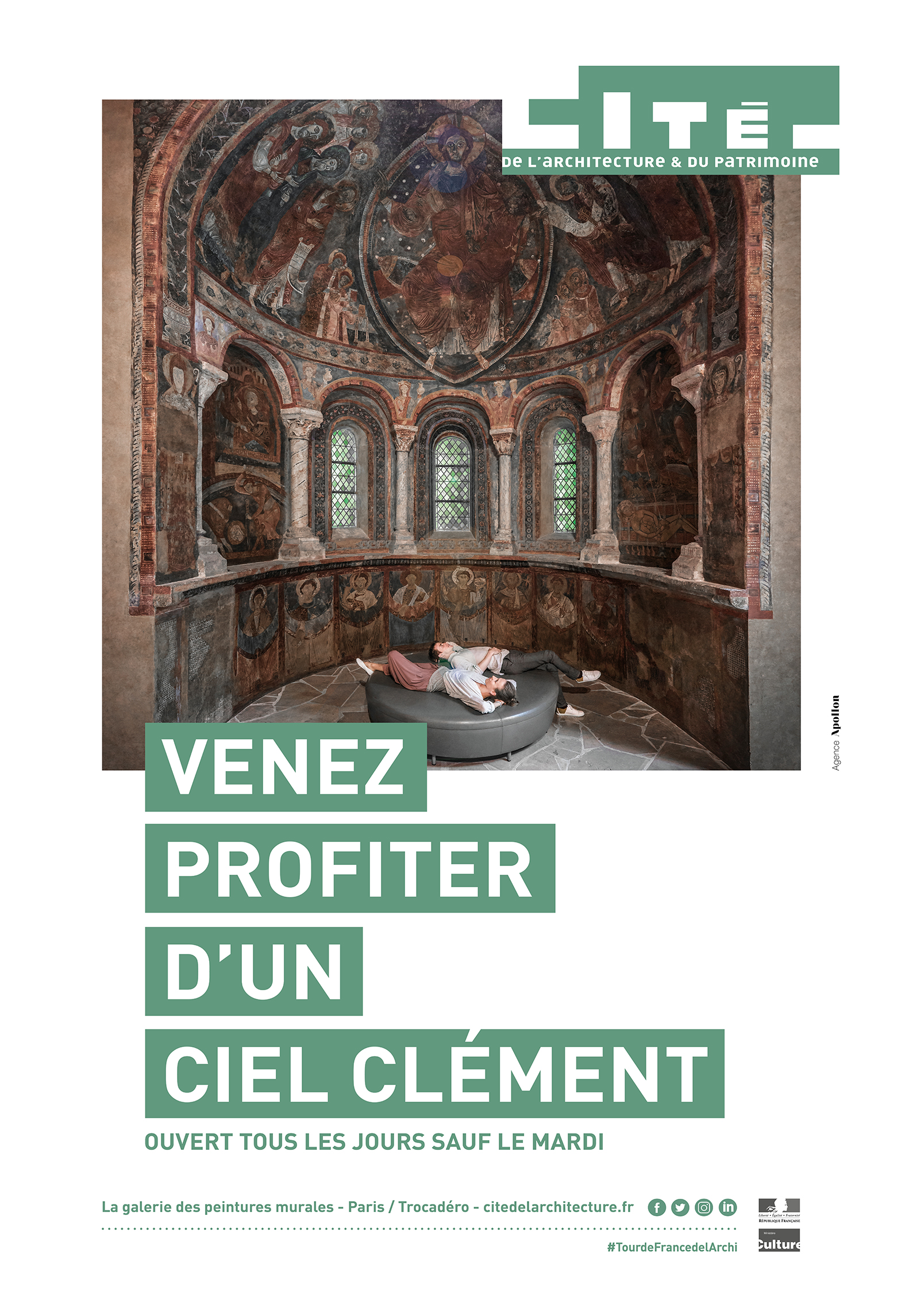 Affiche publicitaire pour les expositions permanantes de la Cité de l'architecture et du patrimoine 1